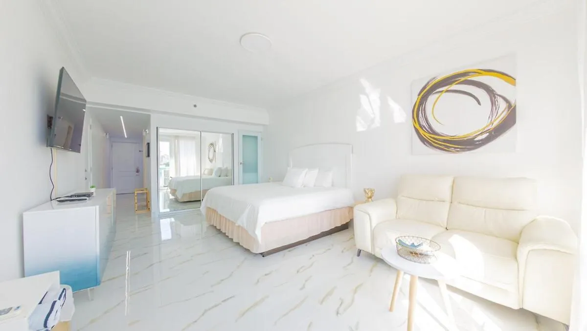 Water Side Studio King Bed With Pool San Juan 0*,  Puerto Rico